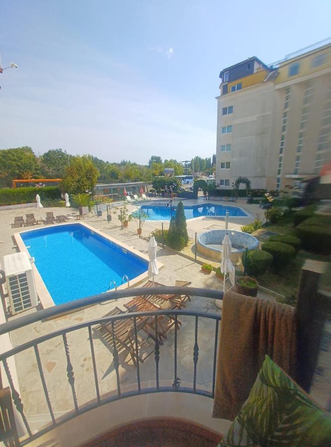 Single Apartment In Searegal Compex Sluneční pobřeží Exteriér fotografie